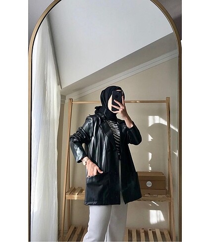 36 Beden Siyah oversize deri ceket