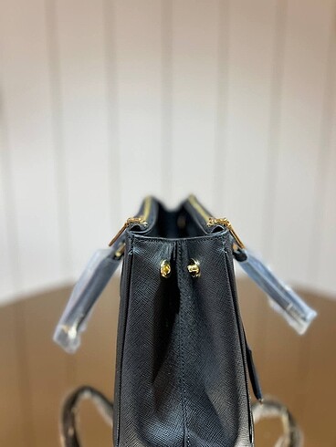 Beden siyah Renk Prada Galleria Medium Bag