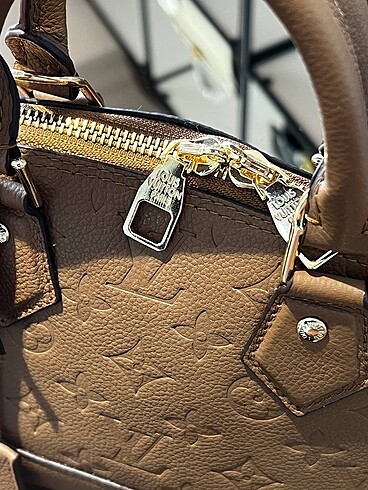 Beden camel Renk Louis Vuitton Alma BB