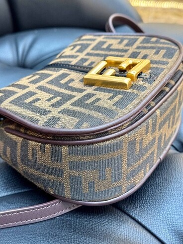 Beden FENDI CMON BAG