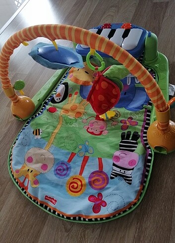 Fisher Price Piyanolu oyun halısı