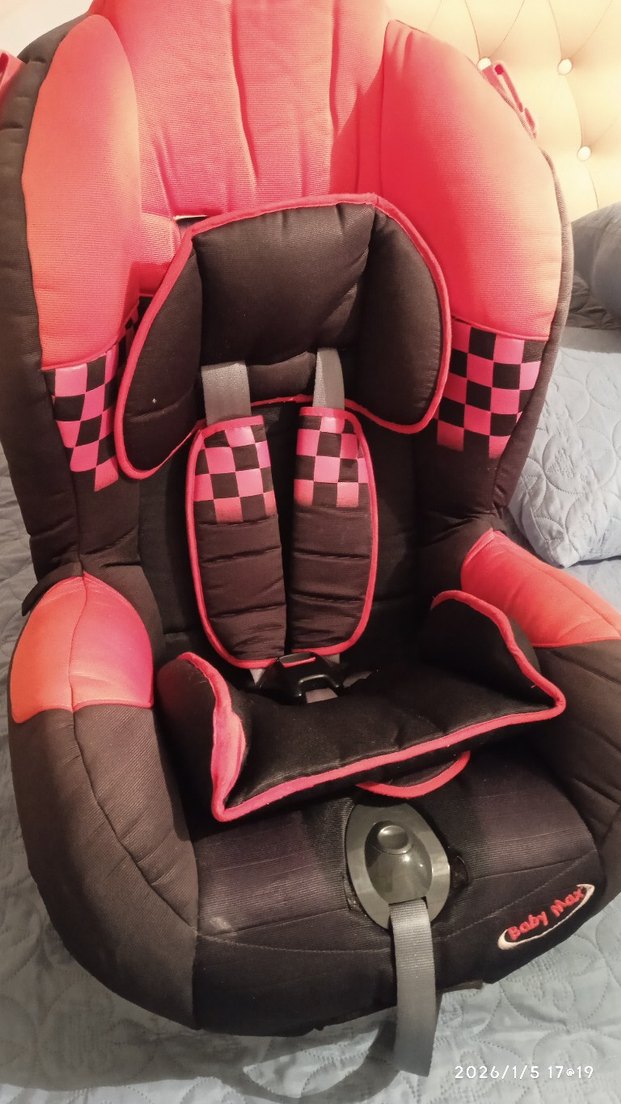 Koyu Kırmızı Çocuk Araba Koltuğu - Görsel 4