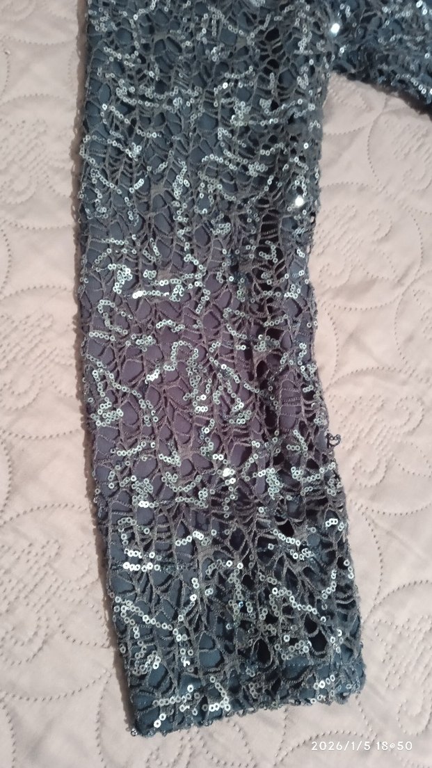 Boncuk işlemeli kahverengi tesettur abiye elbise - Görsel 4