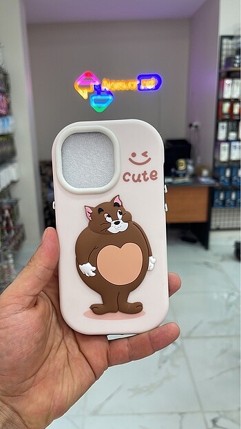 iPhone 14 Plus 3D kabartmalı Figürlü Silikon kılıf