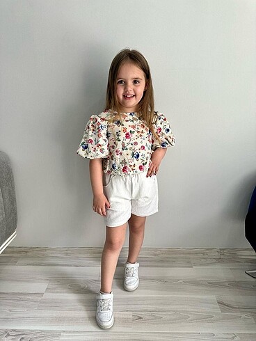 Kız çocuk tiril kumaş takım