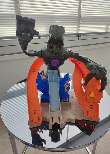 Beden Renk Hot Wheels Canavar Robot Nitrobot Oyun Seti - Hot Wheels