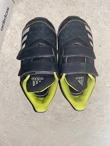 Adidas Erkek çocuk spor ayakkabısı
