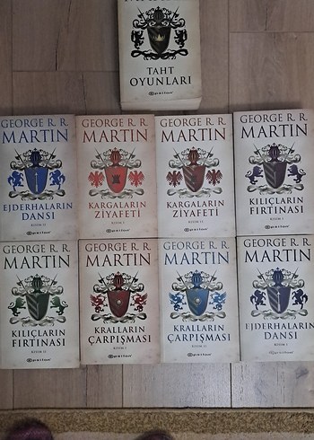 George R.R. Martin Taht Oyunları Serisi 9 Kitap