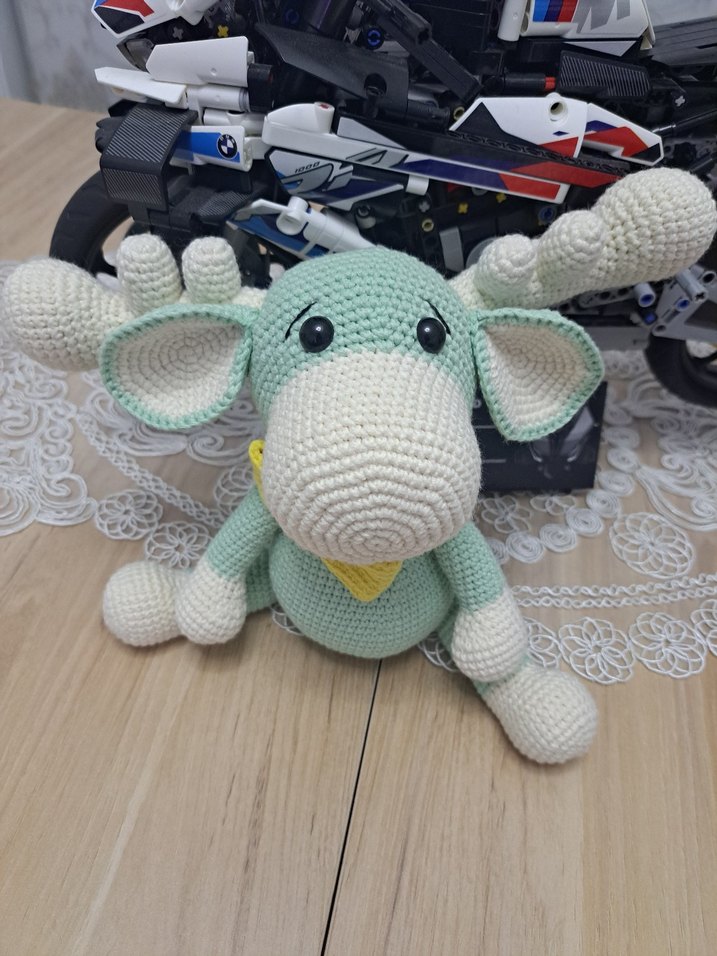 Pastel Gri Örgü Oyuncak Geyik - Görsel 3