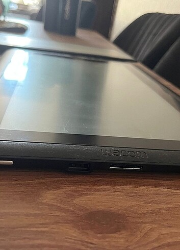 Beden Wacom cintiq 13.3 inch