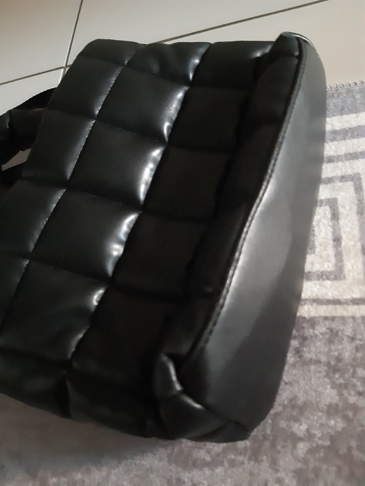 Siyah Deri Kadın Çanta - Görsel 4