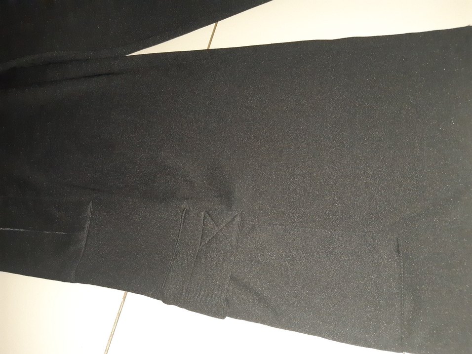 Siyah Kadın Kumaş Pantolon Rahat Kesim - Görsel 2