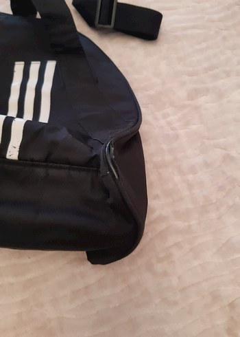 Beden Adidas Siyah Fermuarlı Kadın Spor Çantası