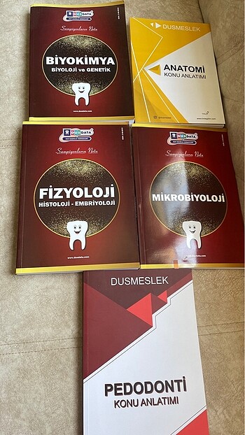 Dus kitapları