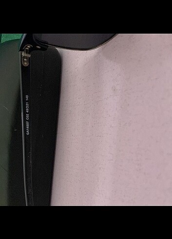 Aston martin güneş gözlüğü kadın veya unisex