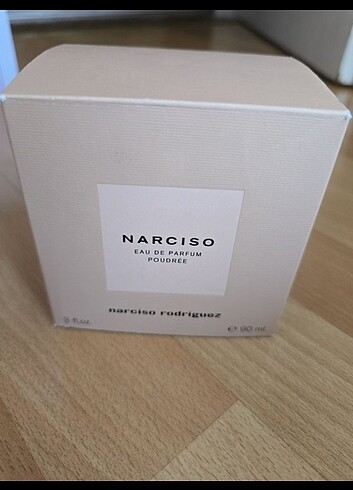 Beden Renk Narciso Rodriguez Poudree 90ml