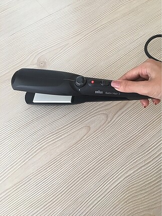 BrAun satin hair 3Saç düzleştirici