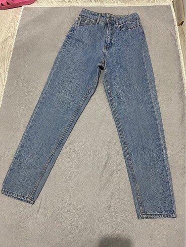 Zara Mom jean
