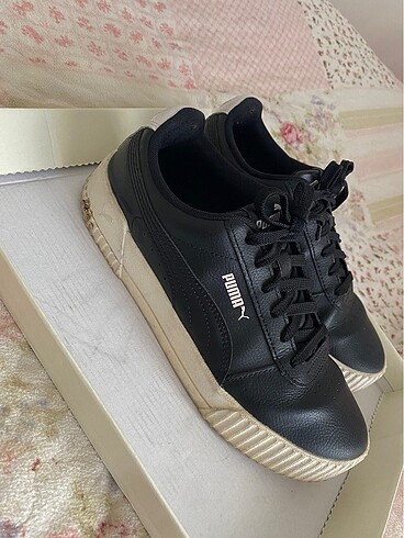 Adidas Puma sneaker