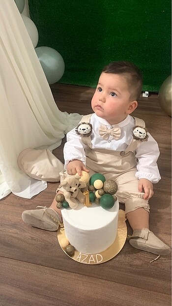 Özel gün kıyafeti