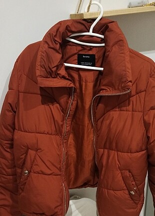 Bershka Şişme Mont