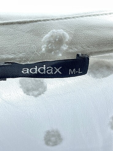 m Beden beyaz Renk Addax Gömlek %70 İndirimli.