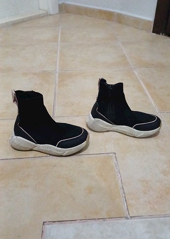 Zara Siyah Elastik Topuklu Sneakers - Görsel 2