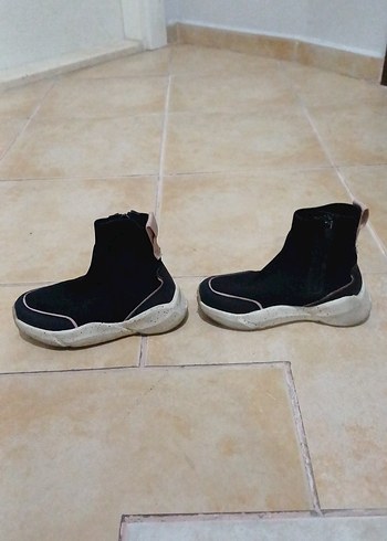 Zara Siyah Elastik Topuklu Sneakers - Görsel 3