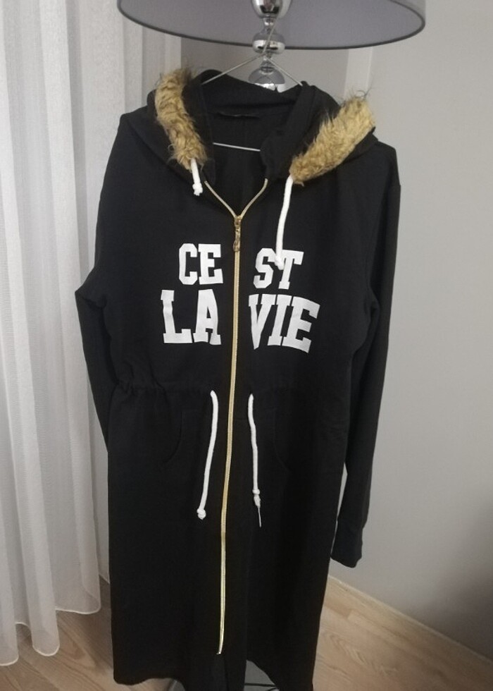 Kapşonlu kap - Görsel 3