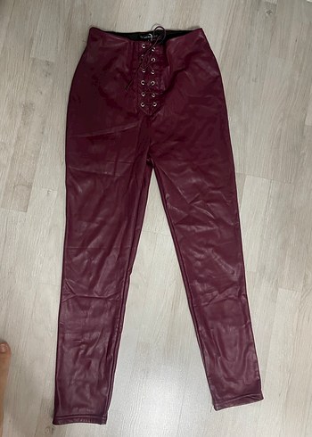 Zara Bordo Deri Düğmeli Kadın Pantolon