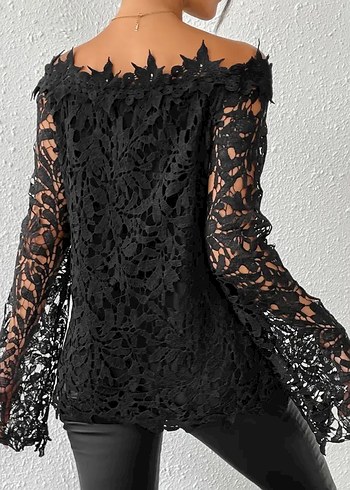Dantel Detaylı Siyah Uzun Kollu Bluz - Görsel 3