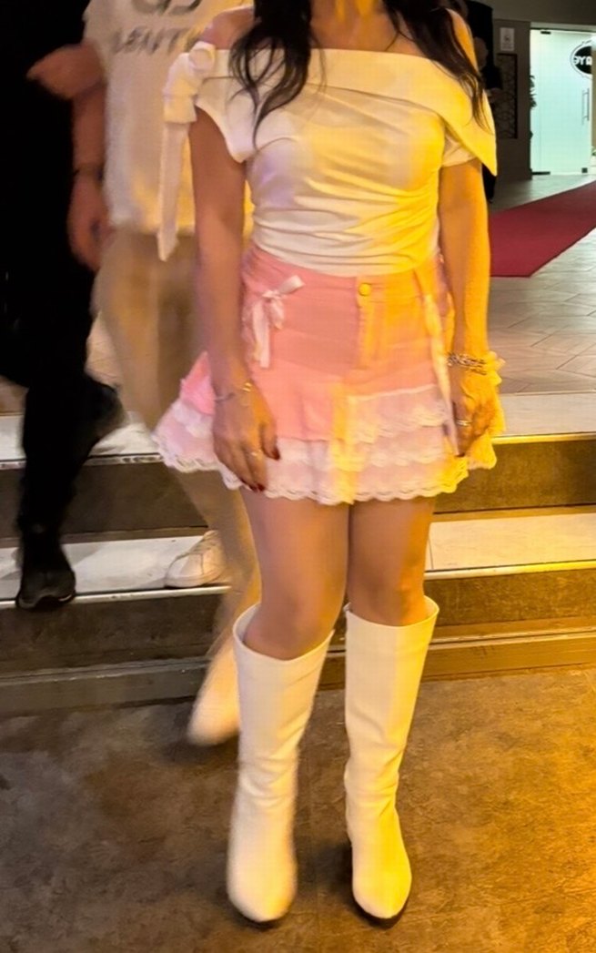 SATILDı Pembe Dantel Detaylı Mini Etek - Görsel 4