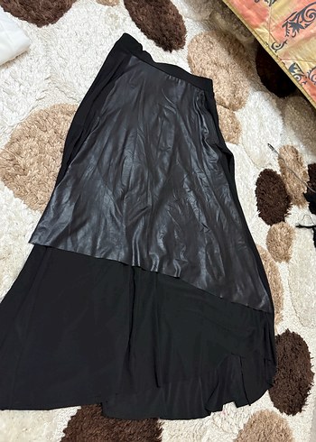 Drapeli Siyah Midi Goth Etek - Görsel 3