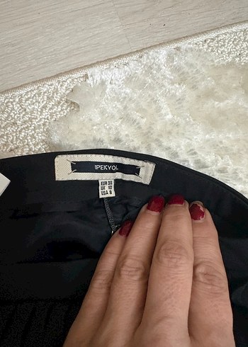 Fermuarlı Siyah Midi Etek - Görsel 3