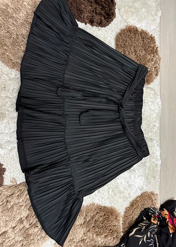 Siyah Pilili Mini Etek - Görsel 2