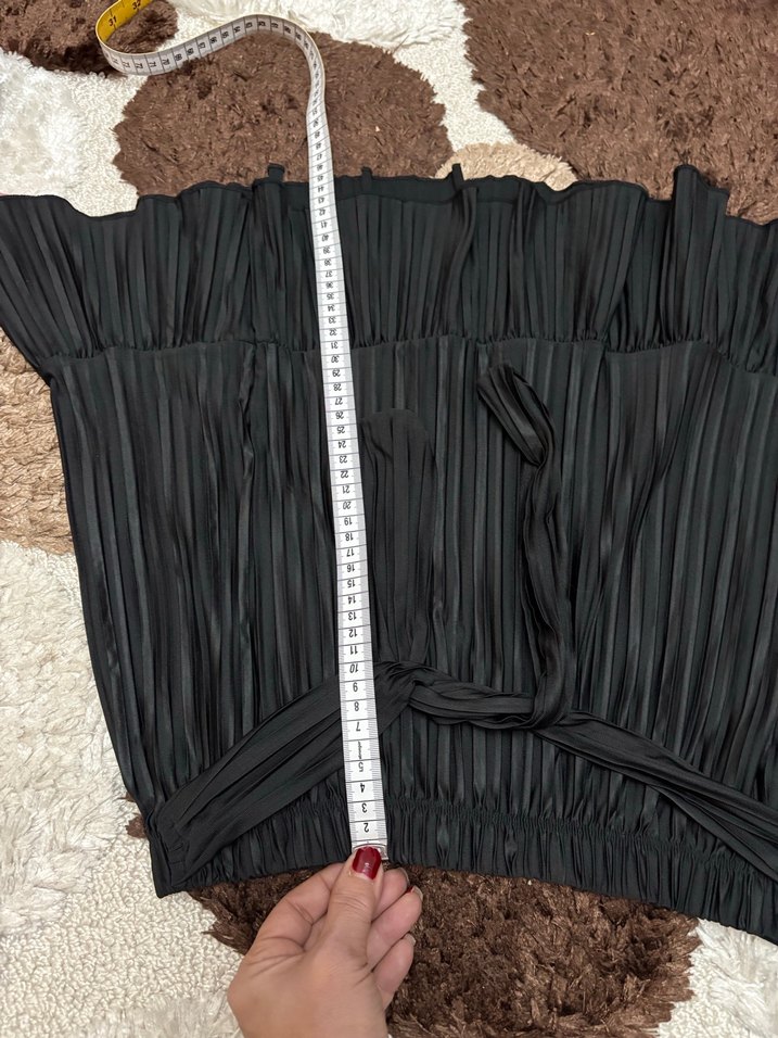 Siyah Pilili Mini Etek - Görsel 4