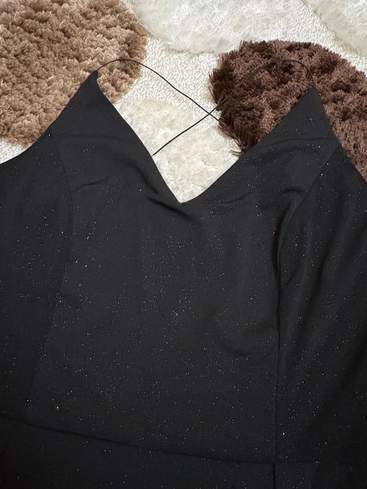 Siyah V YakalıKadın Abiye Elbise Simli - Görsel 4