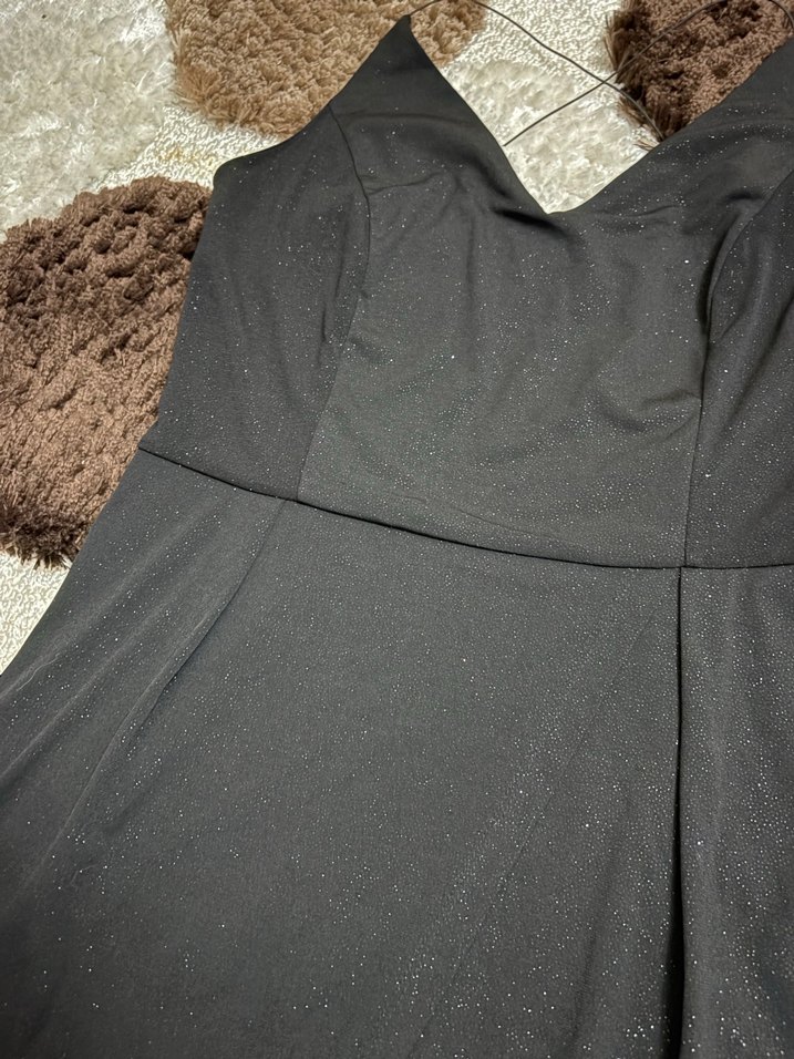 Siyah V YakalıKadın Abiye Elbise Simli - Görsel 3