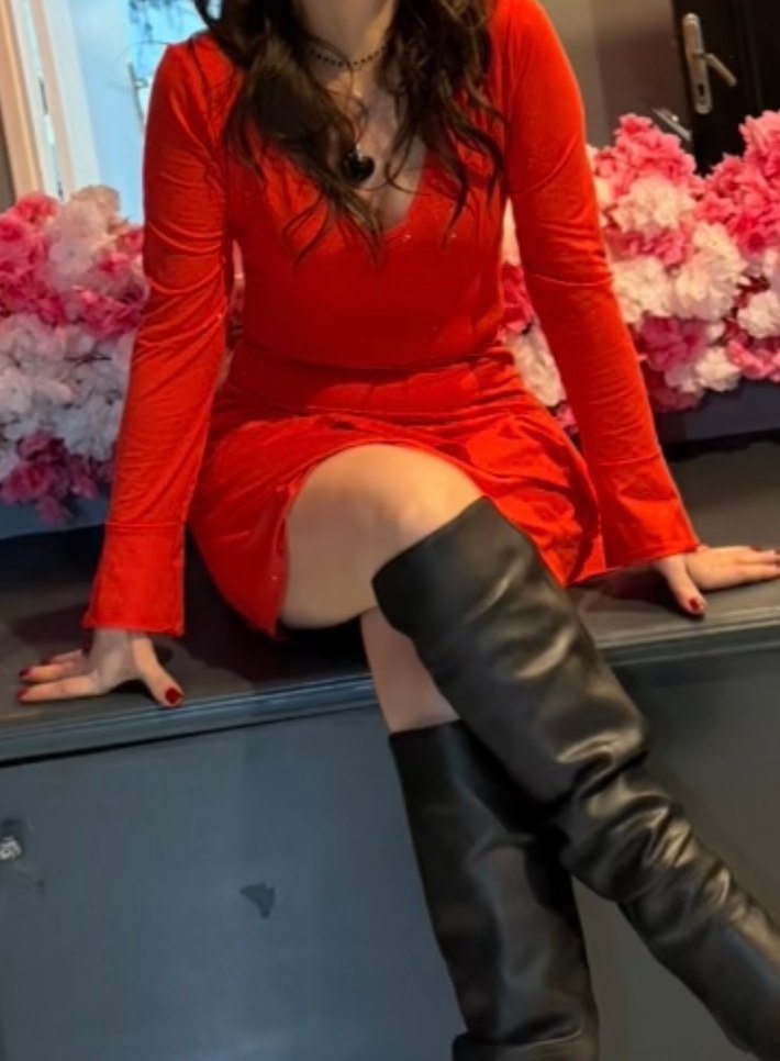 Kırmızı V Yaka Mini Parlak Elbise - Görsel 5