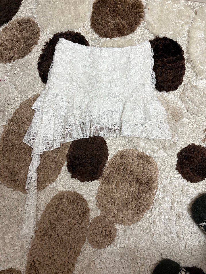 Dantel Detaylı Beyaz Midi Gotik Etek - Görsel 3