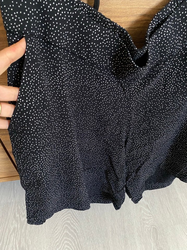 Düğmeli Siyah Mini Hamile Şortu - Görsel 4