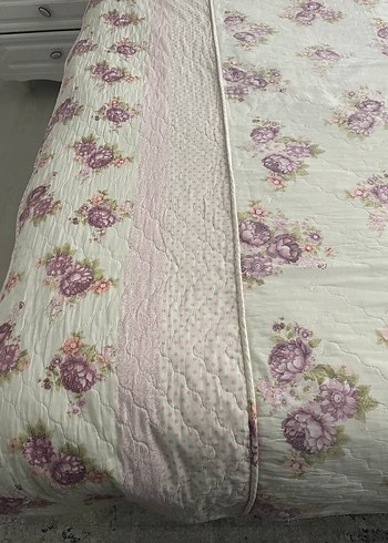 Tek kişilik yatak Çiçek Desenli Yatak Örtüsü elimde 2 tane var - Görsel 2