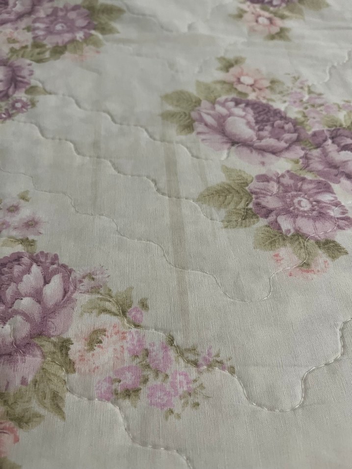 Tek kişilik yatak Çiçek Desenli Yatak Örtüsü elimde 2 tane var - Görsel 3
