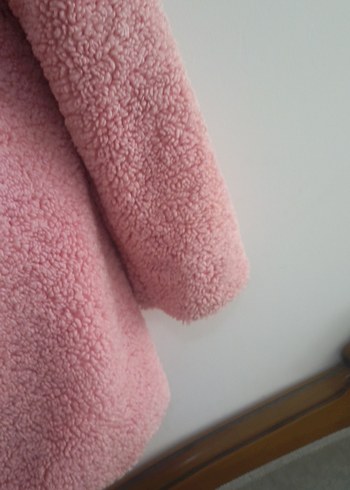 Pembe Kadın Midi Boy Kürklü Mont - Görsel 11