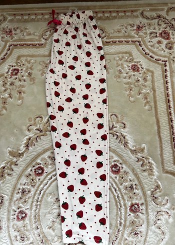 xl Beden Renkli Çilek Desenli Rahat Kadın Pijama Altı