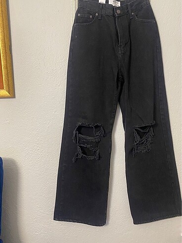 bershka yırtık jean 90s