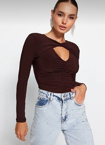 Alttan çıtçıtlı body 