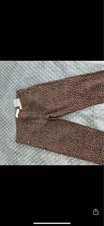 Zara leopar jean
