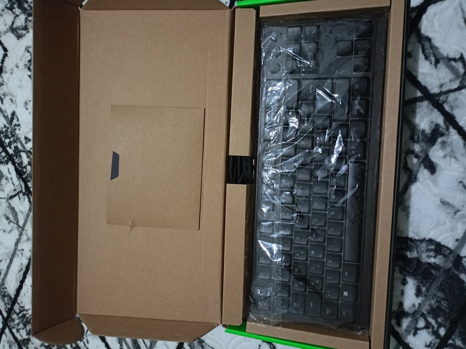 Razer Ornata V3 Tenkeyless Mekanik Klavye - Görsel 3