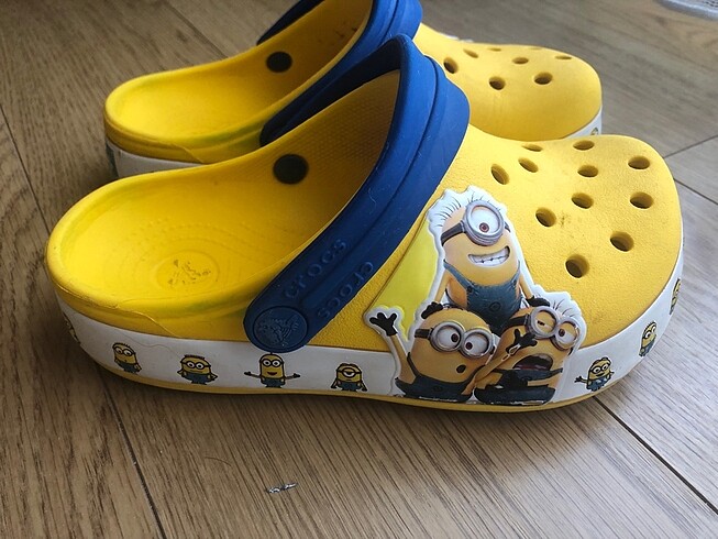 Crocs Crocs minion terlik